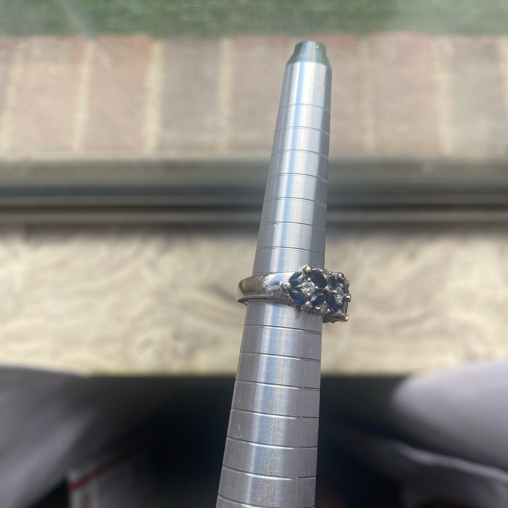 14k white gold diamond and sapphire ring might be EFFY with maker mark bh - Picture 10 of 12